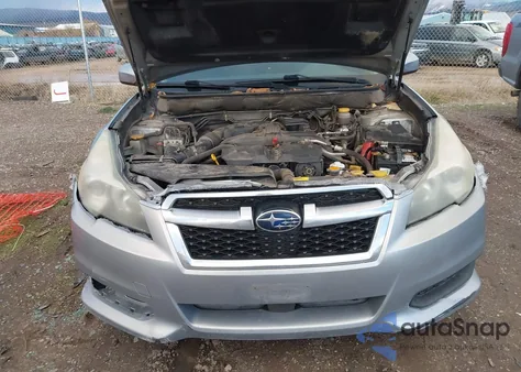 2013 Subaru Legacy 2.5I Premium z USA, uszkodzony, nr VIN 4S3BMBC6XD3048053